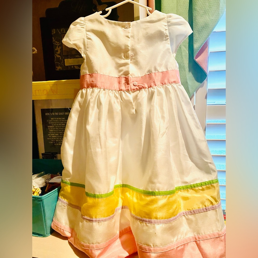 Girls Gymboree dress size 7. Never worn